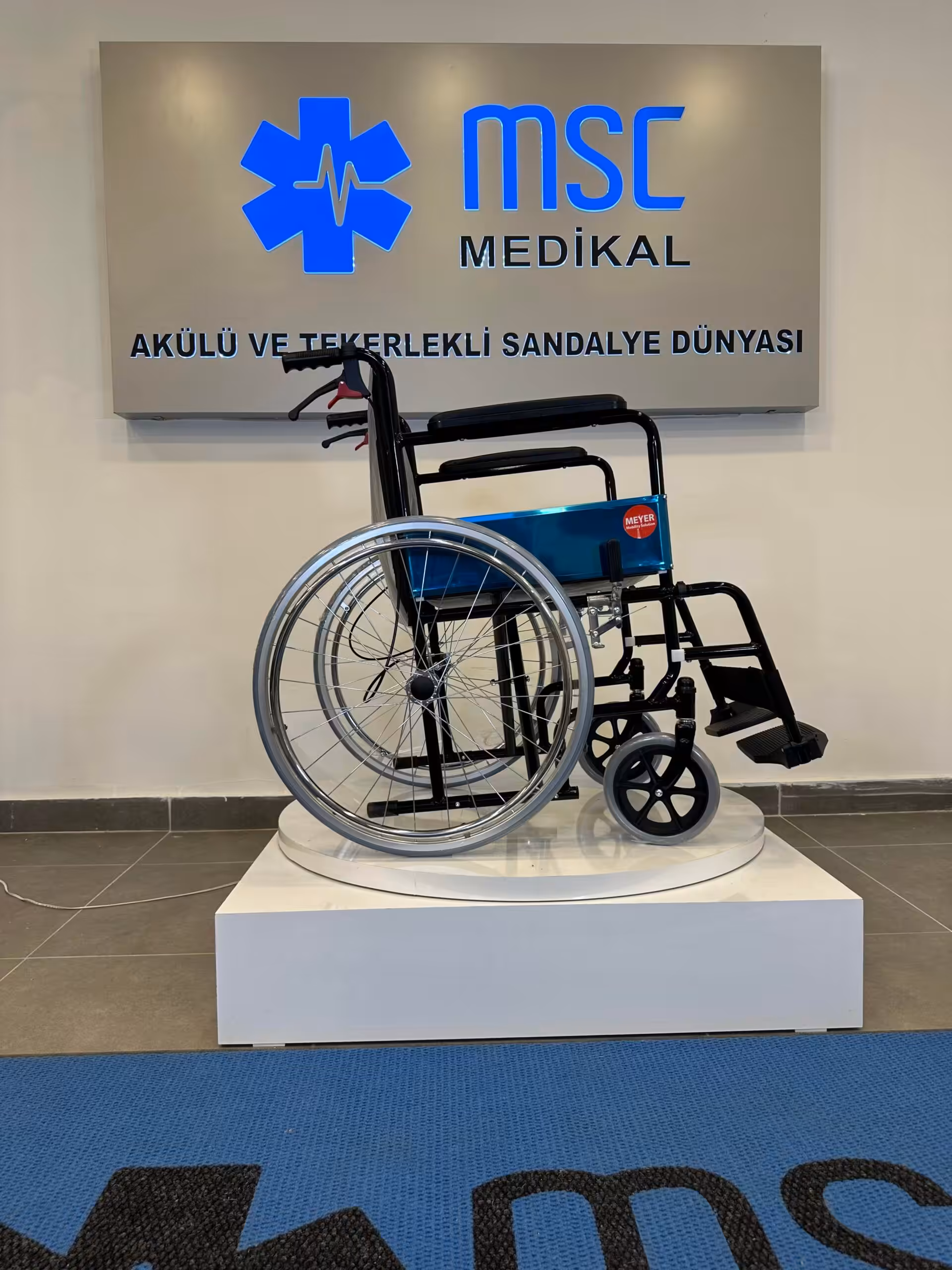 Meyer M200 Tekerlekli Sandalye